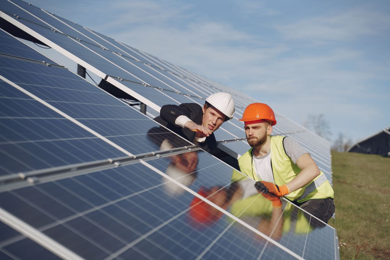 On-time solar project delivery